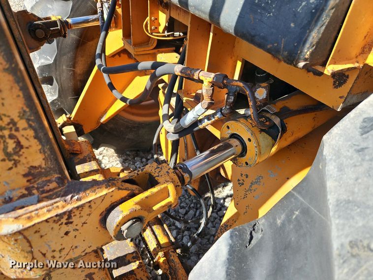 image for item EI3561 1982 Case   586D  forklift