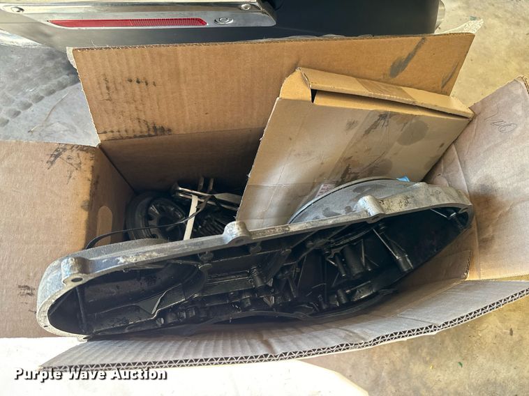 image for item EJ0200 2000 Harley Davidson Ultra Classic motorcycle