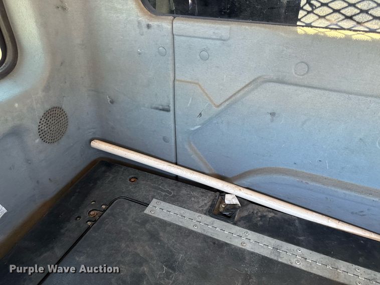 image for item EJ0221 2007 International  7400 flatbed truck