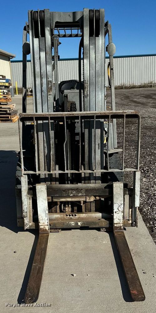 image for item EJ0222 Daewoo G25E-3 forklift