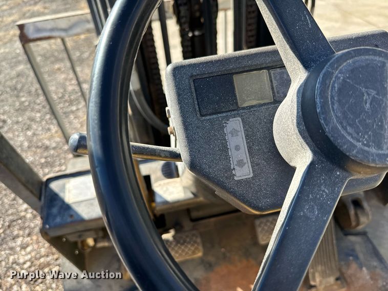 image for item EJ0222 Daewoo G25E-3 forklift