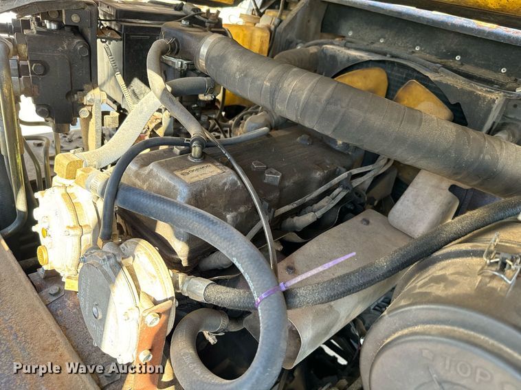 image for item EJ0222 Daewoo G25E-3 forklift