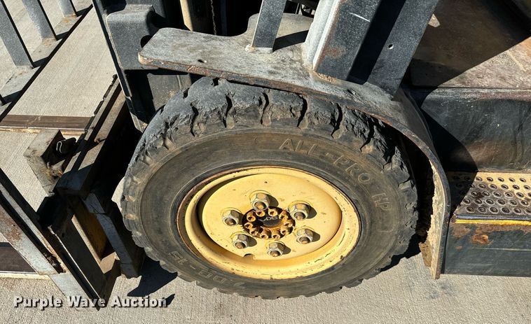 image for item EJ0222 Daewoo G25E-3 forklift