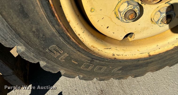 image for item EJ0222 Daewoo G25E-3 forklift