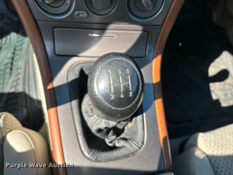 image for item EJ0223 2006 Subaru Outback SUV