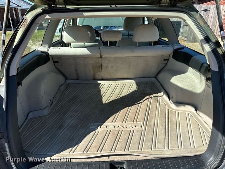 image for item EJ0223 2006 Subaru Outback SUV