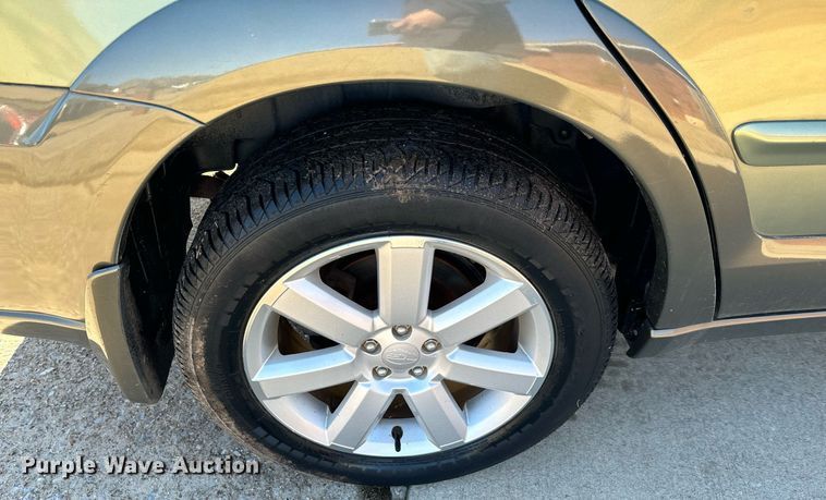 image for item EJ0223 2006 Subaru Outback SUV