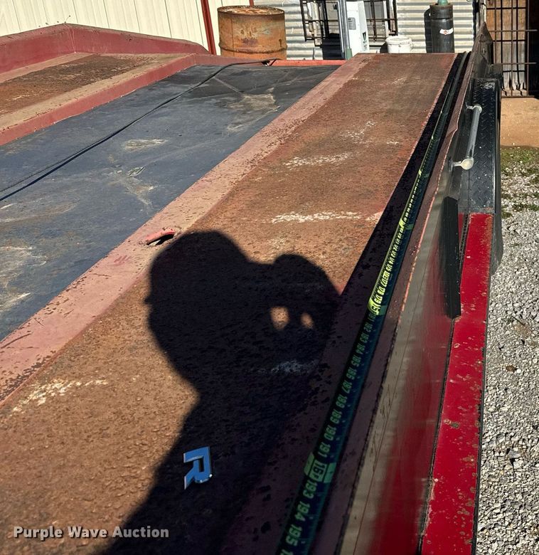 image for item EJ0226 1987 Chevrolet  R20 tow truck