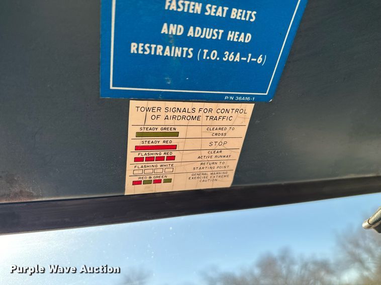 image for item EJ0226 1987 Chevrolet  R20 tow truck