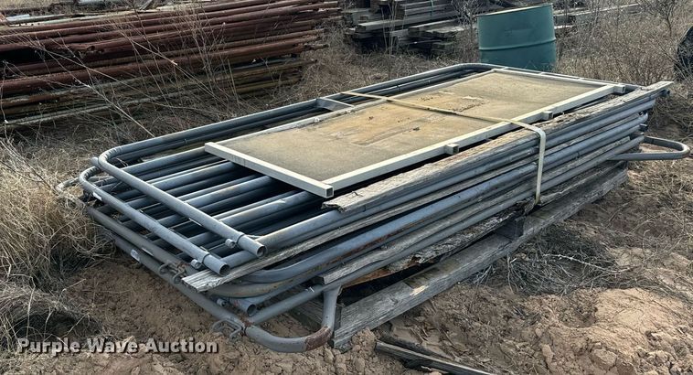 image for item EJ0245 Livestock panels