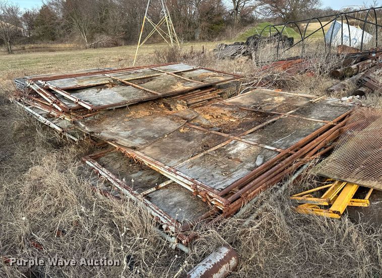 image for item EJ0245 Livestock panels