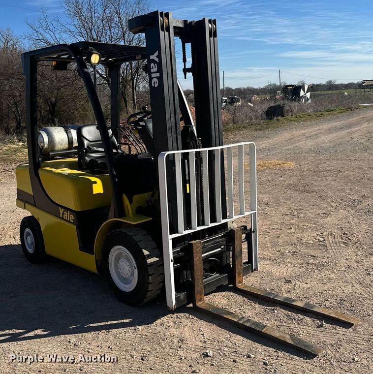 image for item EJ0265 Yale GLP050VXEUSE090 forklift