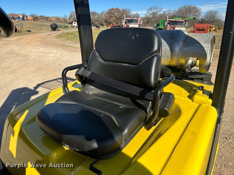 image for item EJ0265 Yale GLP050VXEUSE090 forklift