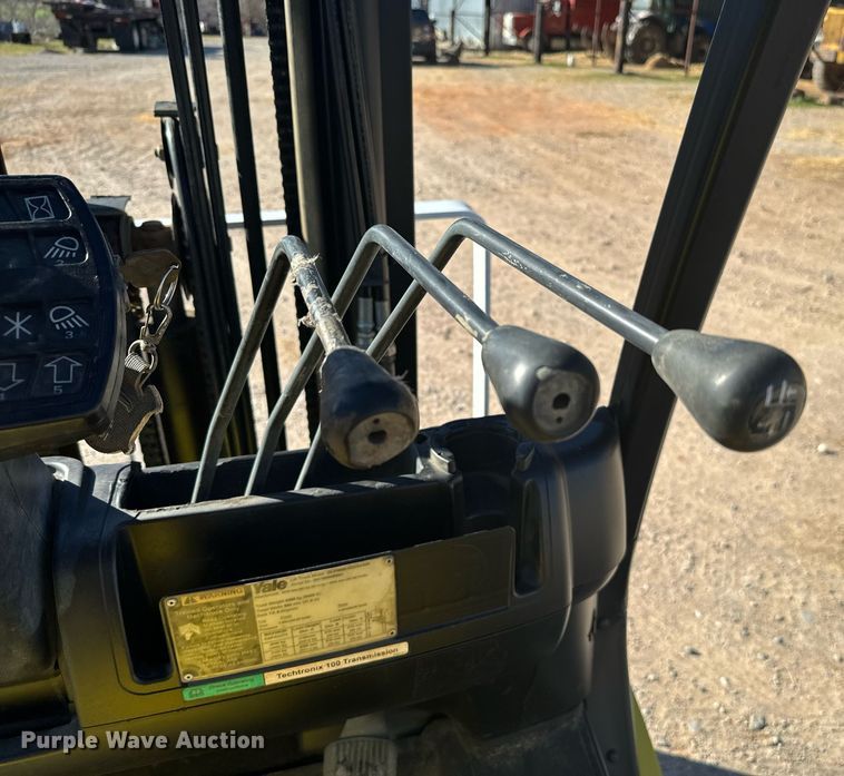 image for item EJ0265 Yale GLP050VXEUSE090 forklift