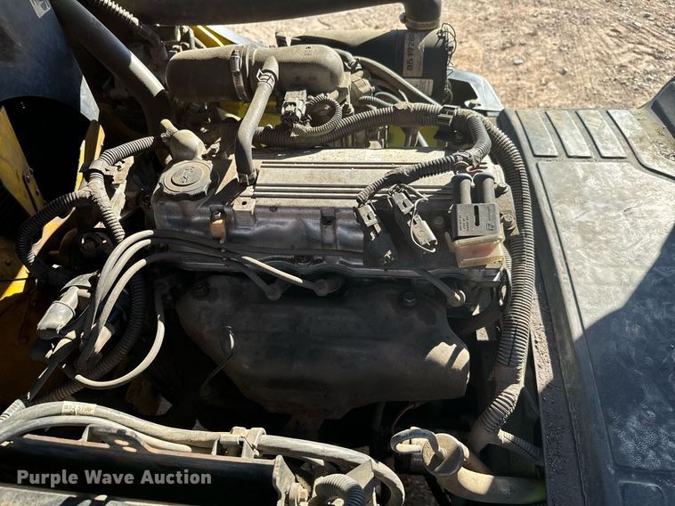 image for item EJ0265 Yale GLP050VXEUSE090 forklift