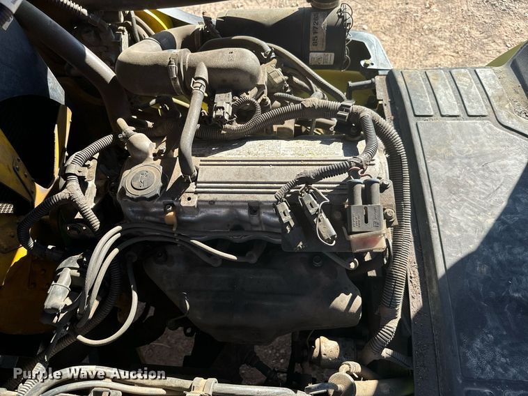 image for item EJ0265 Yale GLP050VXEUSE090 forklift