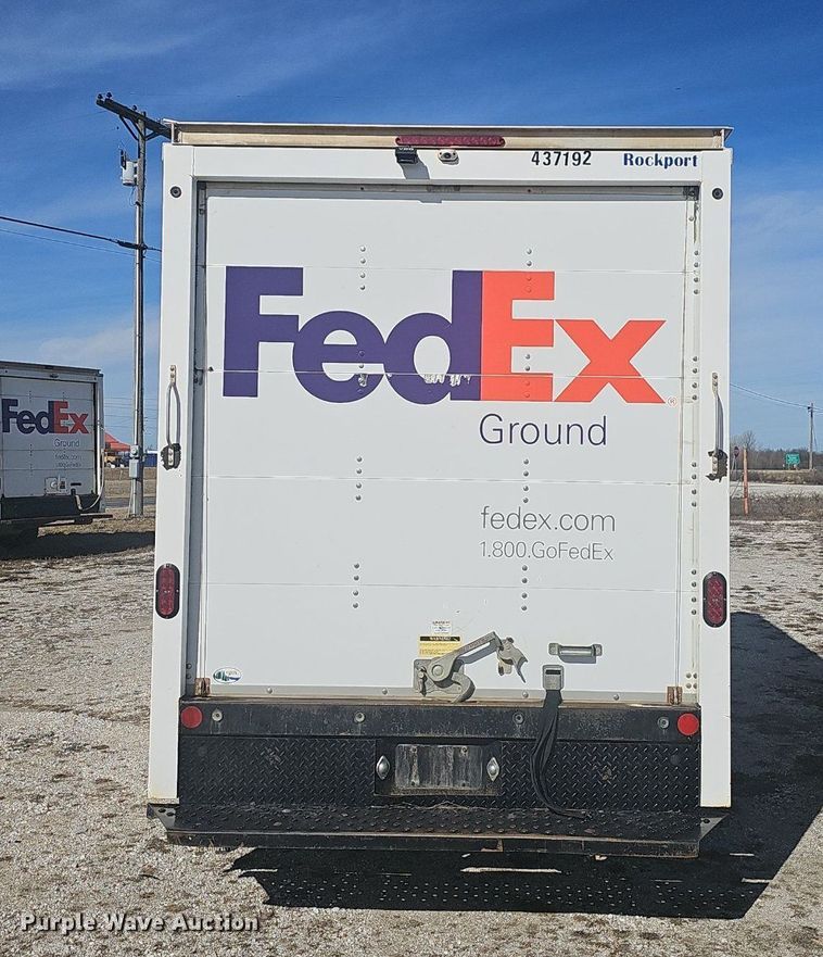 image for item EJ5854 2021 Ford E350 Super Duty delivery van