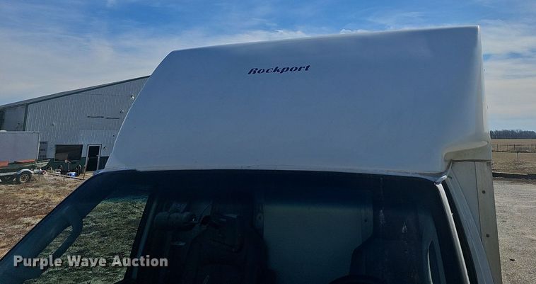 image for item EJ5854 2021 Ford E350 Super Duty delivery van