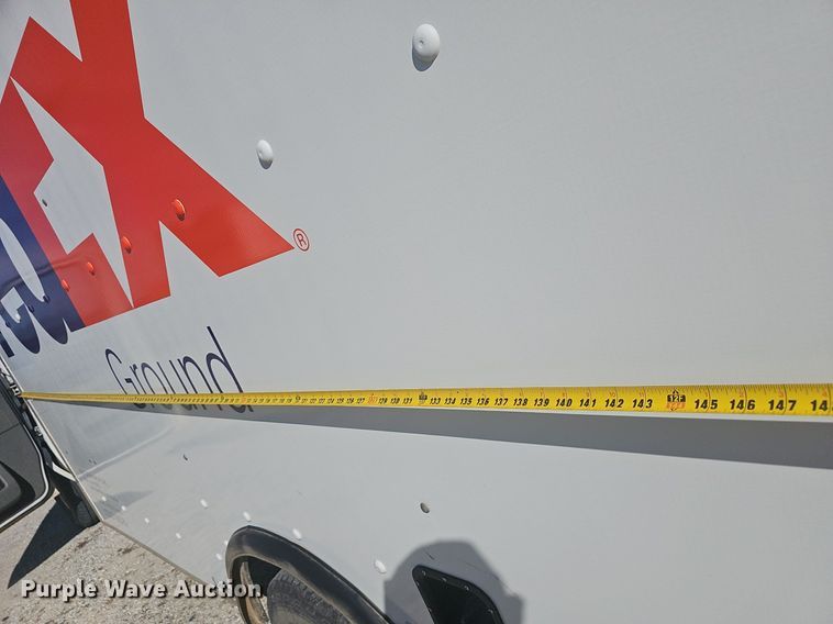 image for item EJ5854 2021 Ford E350 Super Duty delivery van