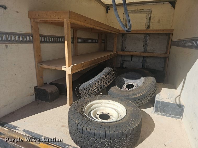 image for item EJ5854 2021 Ford E350 Super Duty delivery van