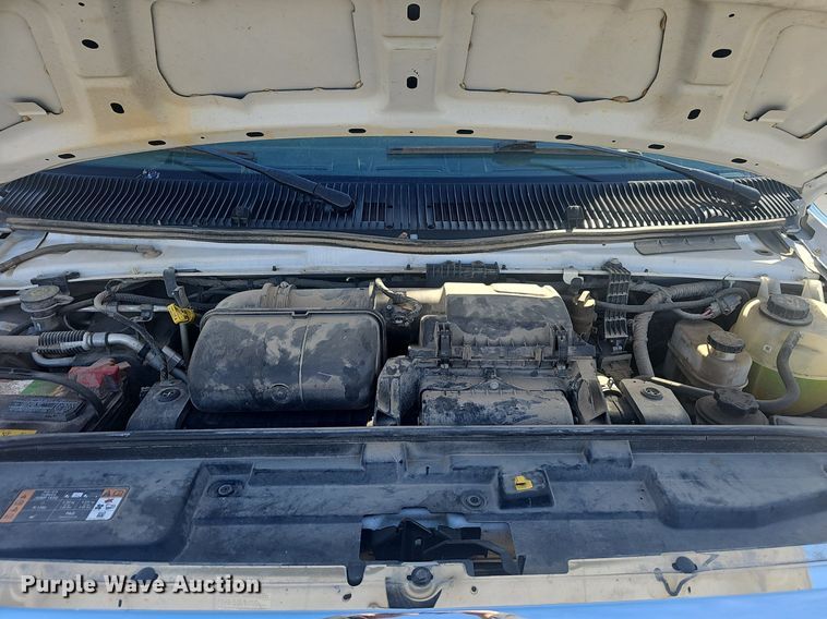 image for item EJ5854 2021 Ford E350 Super Duty delivery van