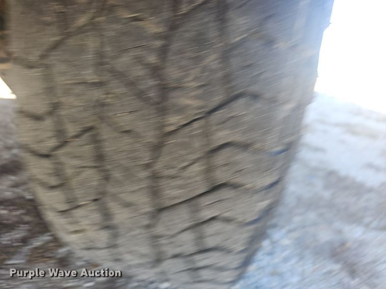 image for item EJ5854 2021 Ford E350 Super Duty delivery van