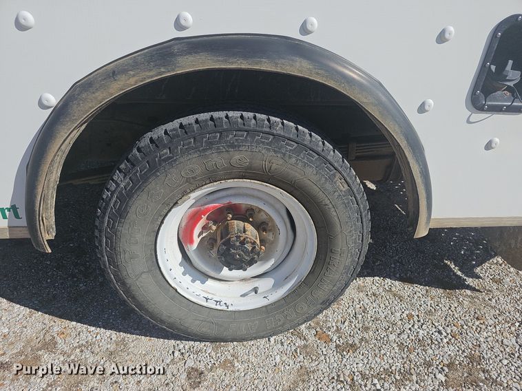 image for item EJ5854 2021 Ford E350 Super Duty delivery van