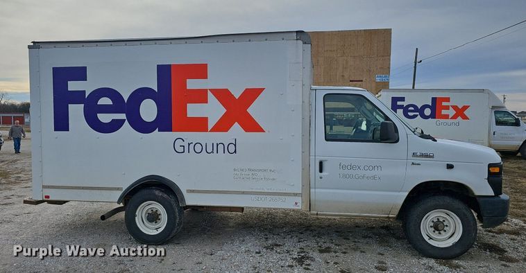 image for item EJ5856 2012 Ford E350 Super Duty box truck