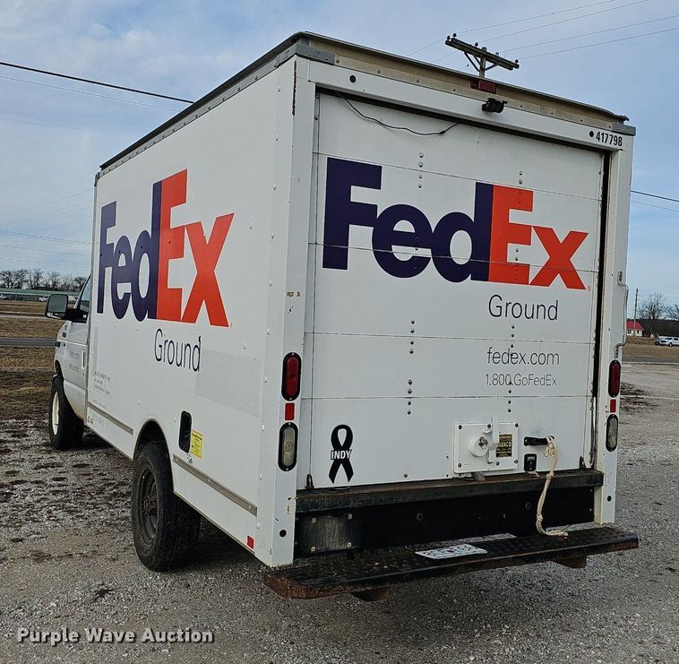 image for item EJ5856 2012 Ford E350 Super Duty box truck