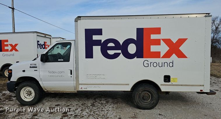 image for item EJ5856 2012 Ford E350 Super Duty box truck