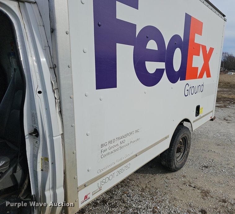 image for item EJ5856 2012 Ford E350 Super Duty box truck