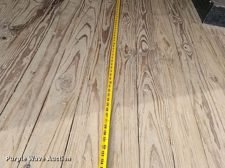 image for item EJ5856 2012 Ford E350 Super Duty box truck