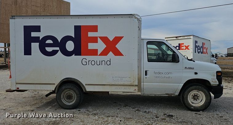 image for item EJ5857 2012 Ford E350 Super Duty box truck