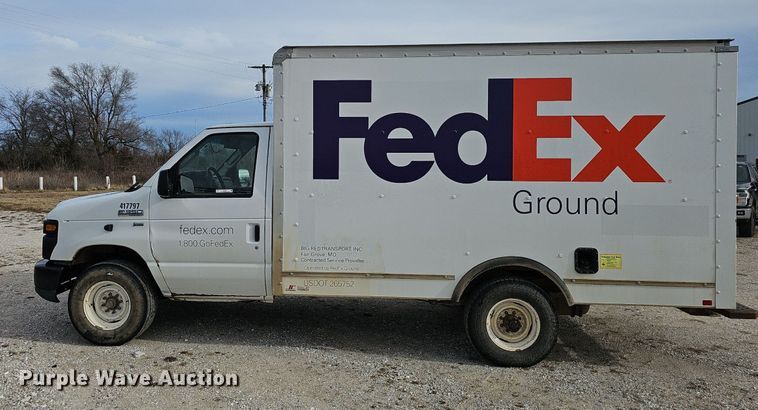 image for item EJ5857 2012 Ford E350 Super Duty box truck