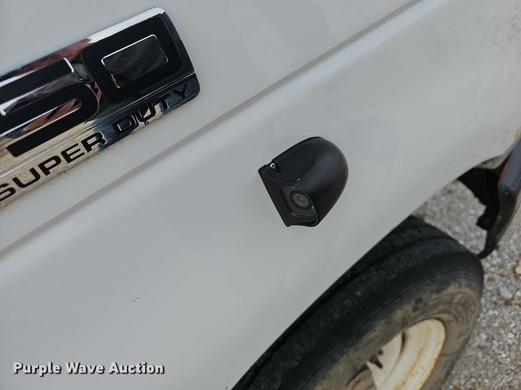 image for item EJ5857 2012 Ford E350 Super Duty box truck