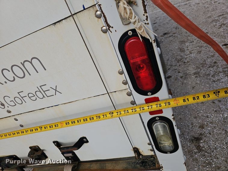 image for item EJ5857 2012 Ford E350 Super Duty box truck