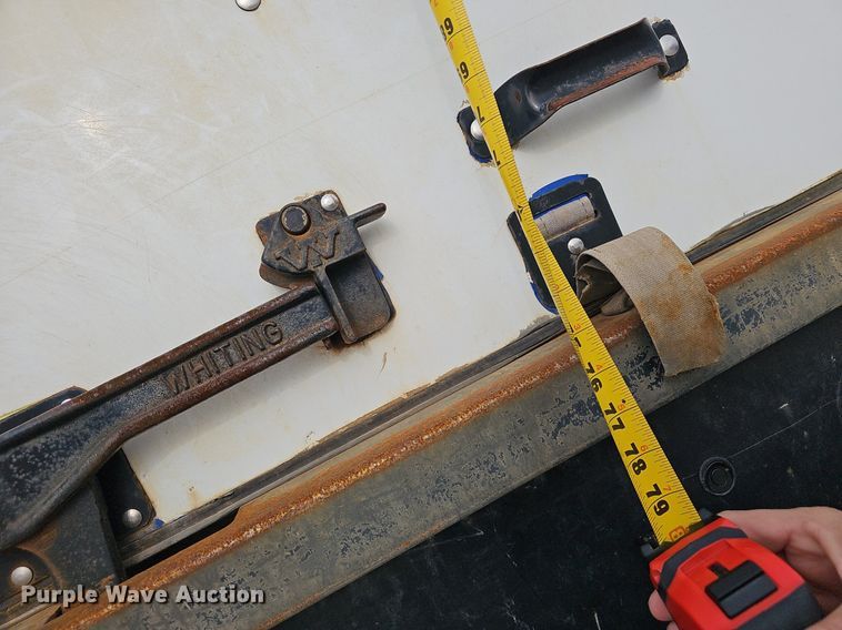 image for item EJ5857 2012 Ford E350 Super Duty box truck