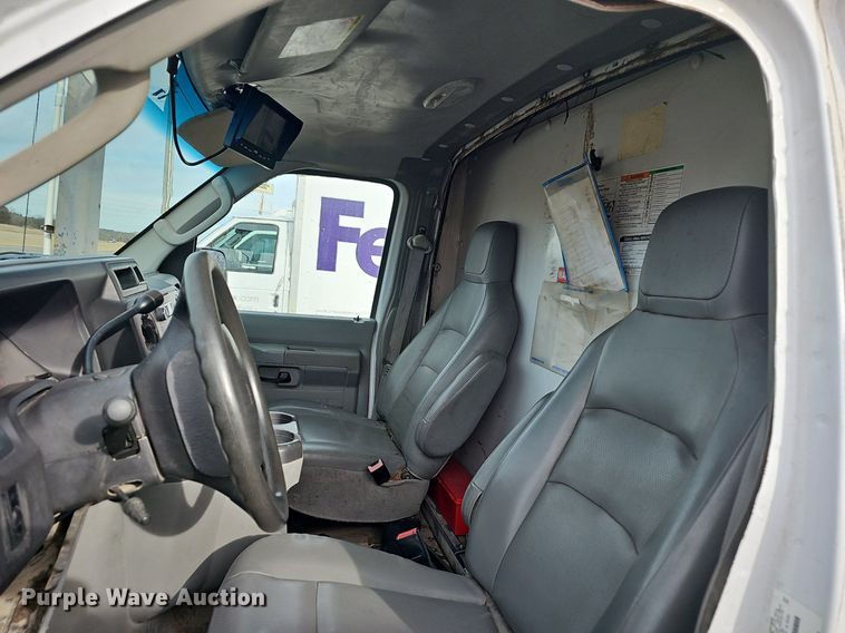 image for item EJ5857 2012 Ford E350 Super Duty box truck