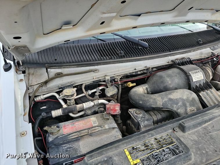 image for item EJ5857 2012 Ford E350 Super Duty box truck