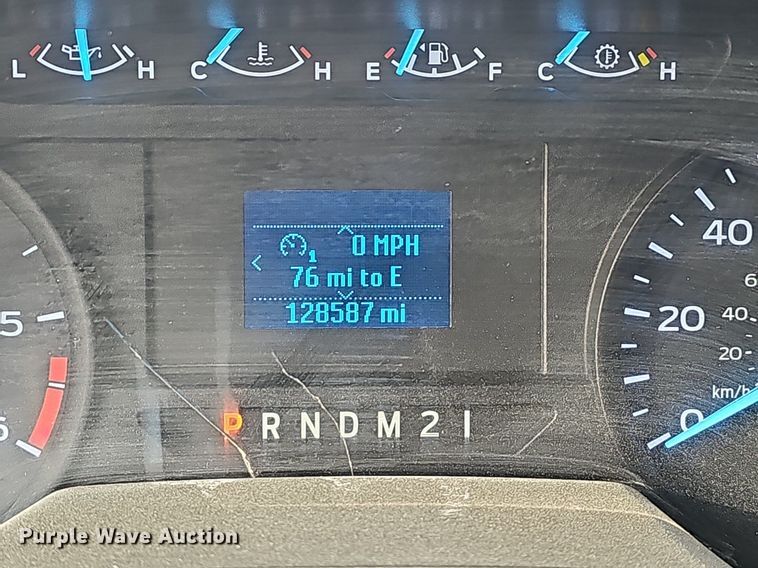 image for item EJ5858 2021 Ford E350 Super Duty delivery van