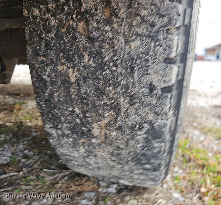 image for item EJ5858 2021 Ford E350 Super Duty delivery van