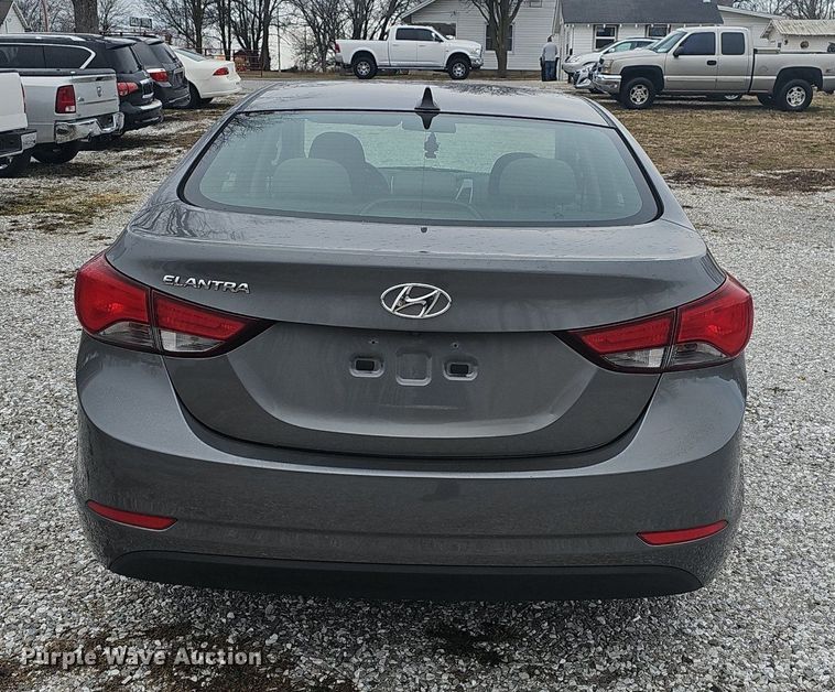 image for item EJ5870 2014 Hyundai  Elantra 