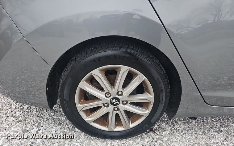 image for item EJ5870 2014 Hyundai  Elantra 