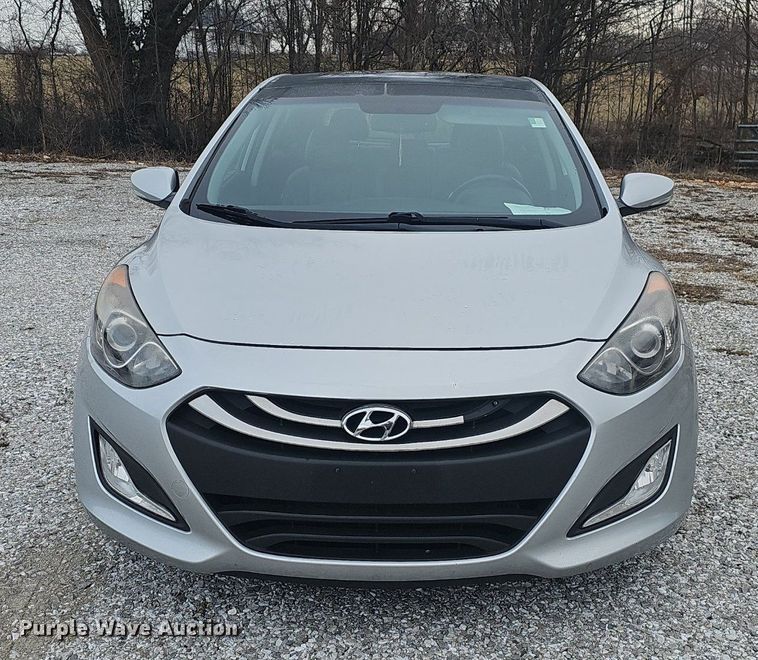 image for item EJ5871 2013 Hyundai  Elantra GT 