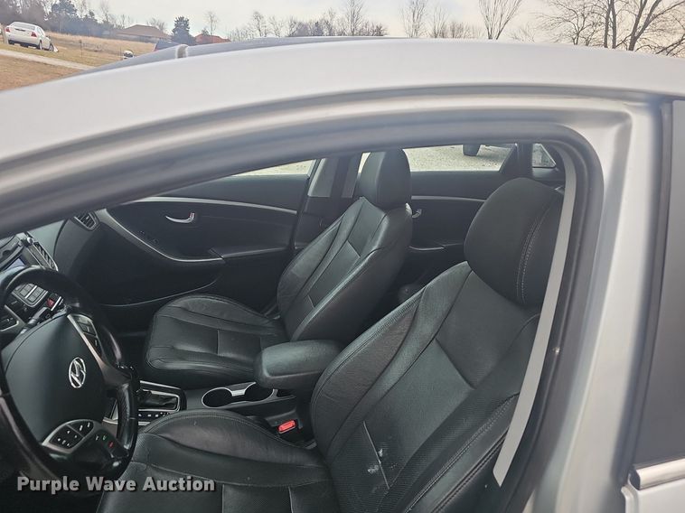 image for item EJ5871 2013 Hyundai  Elantra GT 