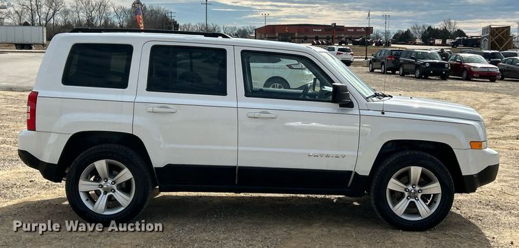 image for item EK4019 2015 Jeep Patriot SUV