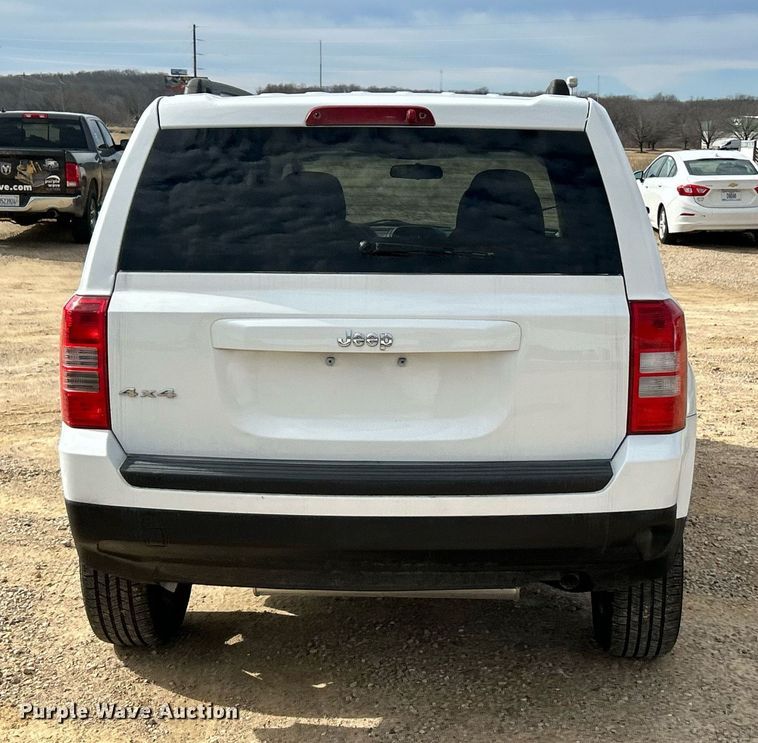 image for item EK4019 2015 Jeep Patriot SUV