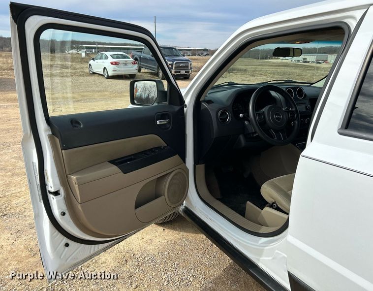 image for item EK4019 2015 Jeep Patriot SUV