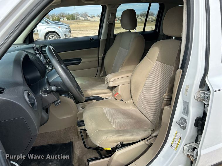 image for item EK4019 2015 Jeep Patriot SUV