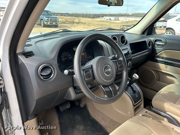 image for item EK4019 2015 Jeep Patriot SUV